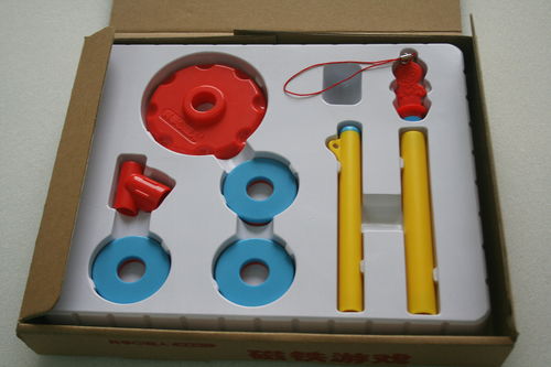 2013康軒科學(xué)玩具設(shè)計(jì) 磁力UFO從概念到產(chǎn)品的全程解析